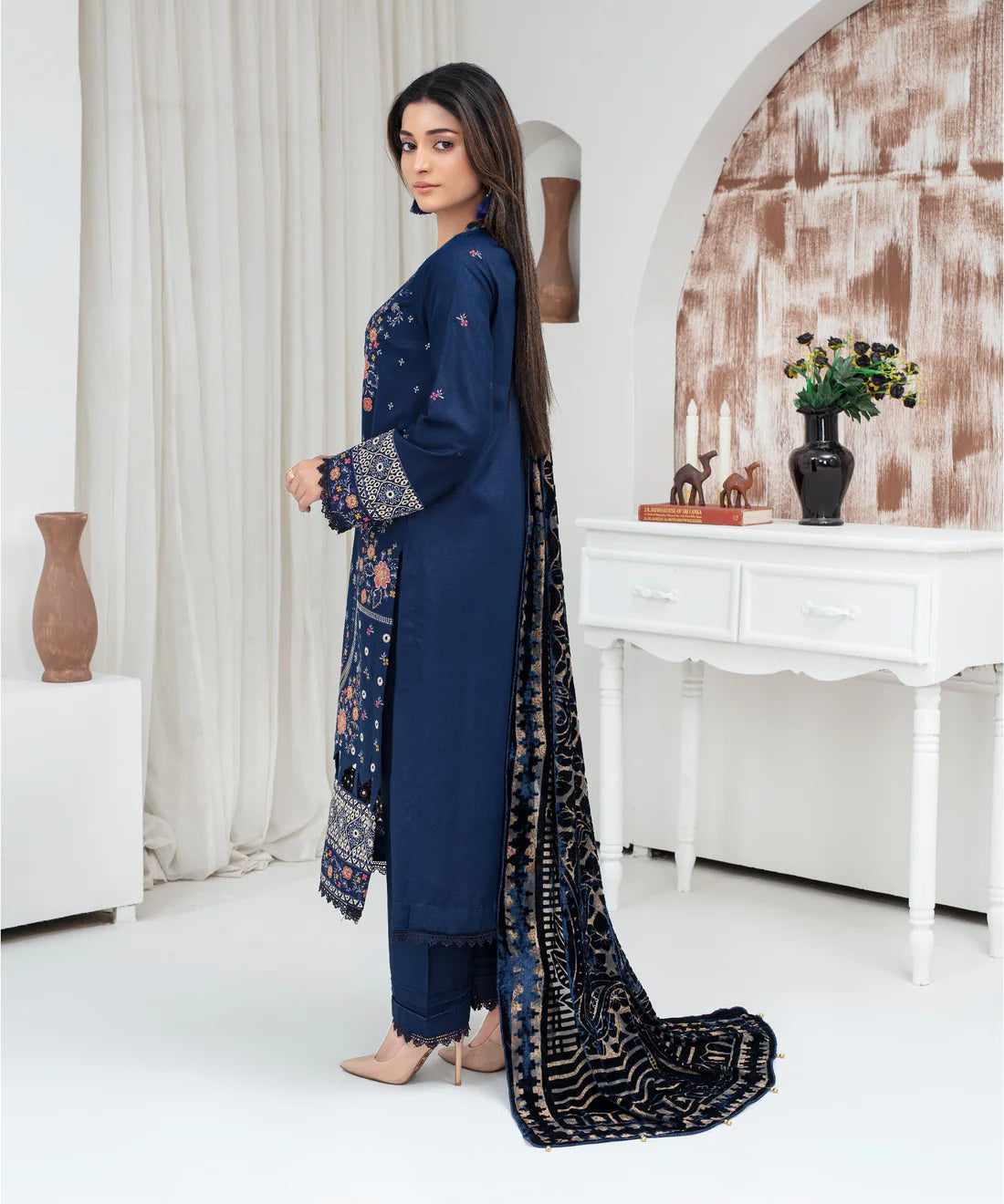 3PCS CREATION Dhanak Chikankari Embroidered Shirt With Velvet Plachi Shawl Winter Collection ULM- 2103