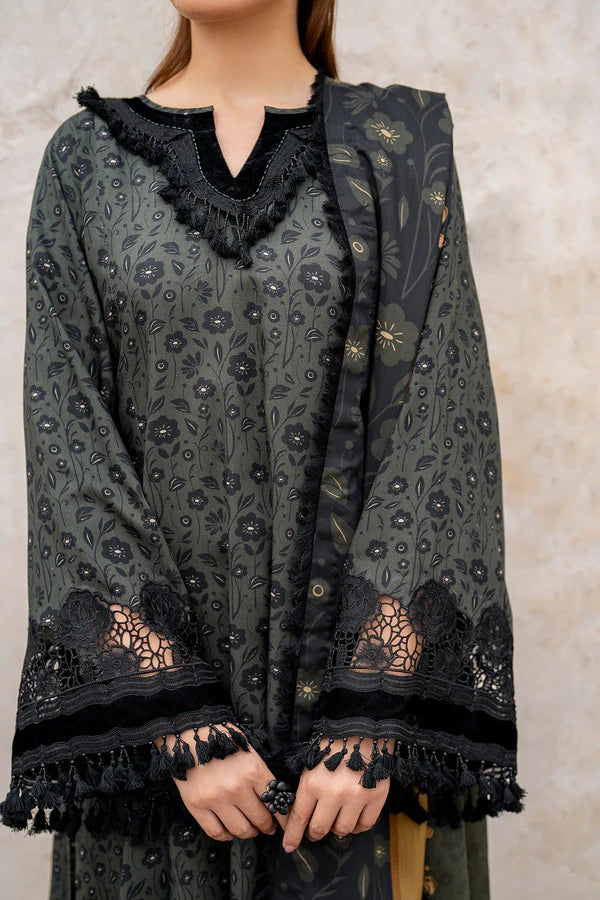 3PCS BAROQUE KARANDI PRINTED SHIRT WITH KARANDI PRINTED DUAPTTA AND TROUSER Winter Collection ULM-831