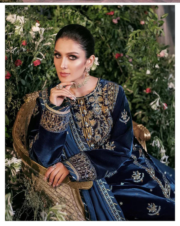 3PCS Embroidered Velvet With Embroidered Chiffon Dupatta Velvet Winter Collection-959