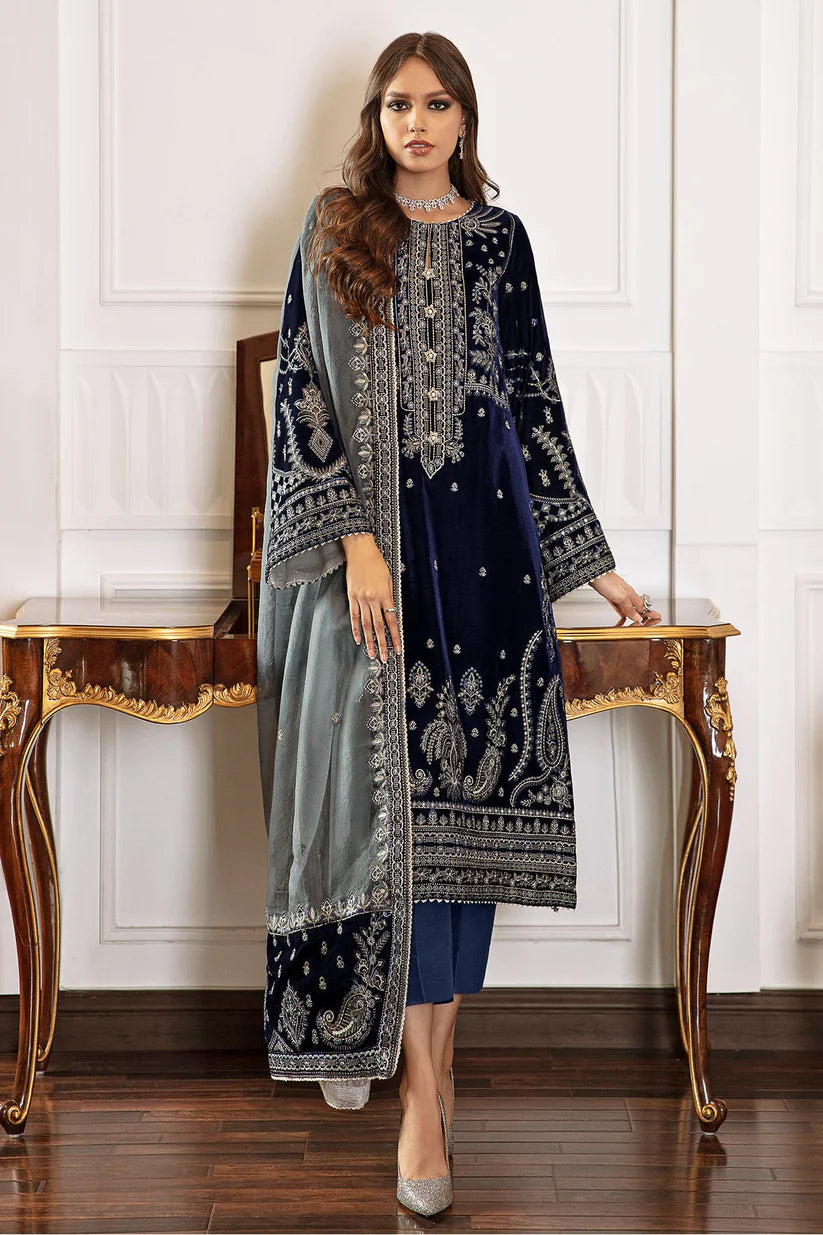 3PCS Velvet Embroidered Dress Velvet Winter Collection 971