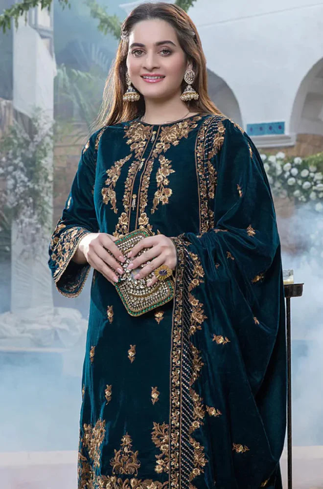 3PCS AZURE VELVET EMBROIDERED WITH VELVET EMBROIDERED DUPATTA LC Winter Collection BULM-950