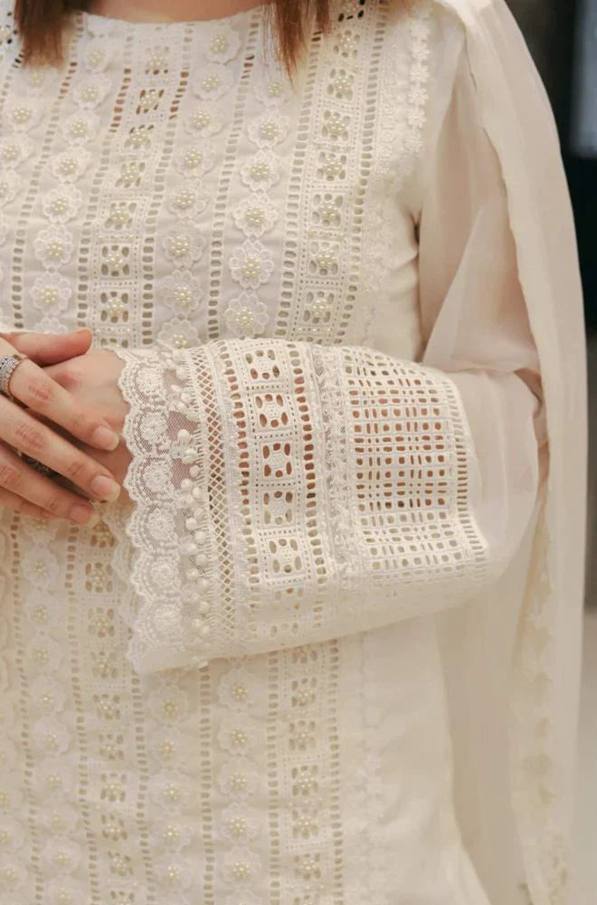 3 PCS Chikenkari White Embroidered Lawn Collection BULM-D-750