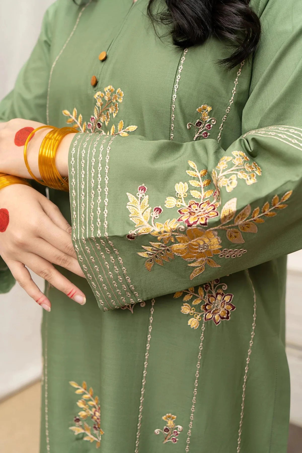 3PCS Urge Embroidered Winter Collection URW-721