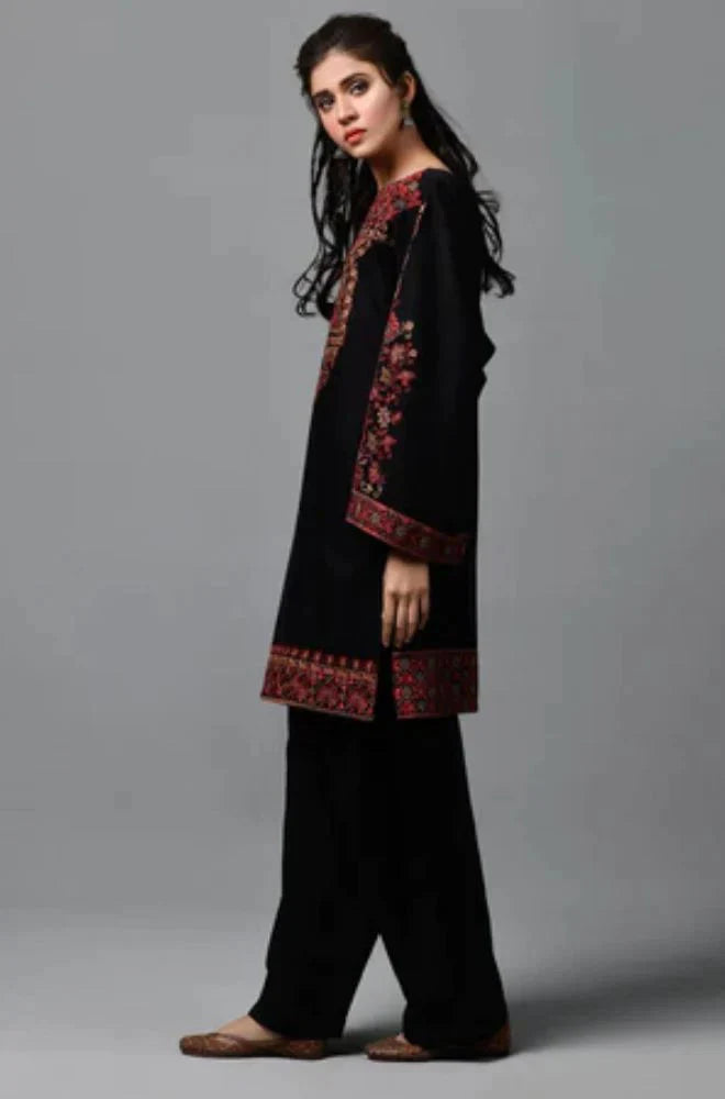 3PCS Linen Embroidered Shirt with Chiffon Embroidered Dupatta Winter Collection ULM-1009