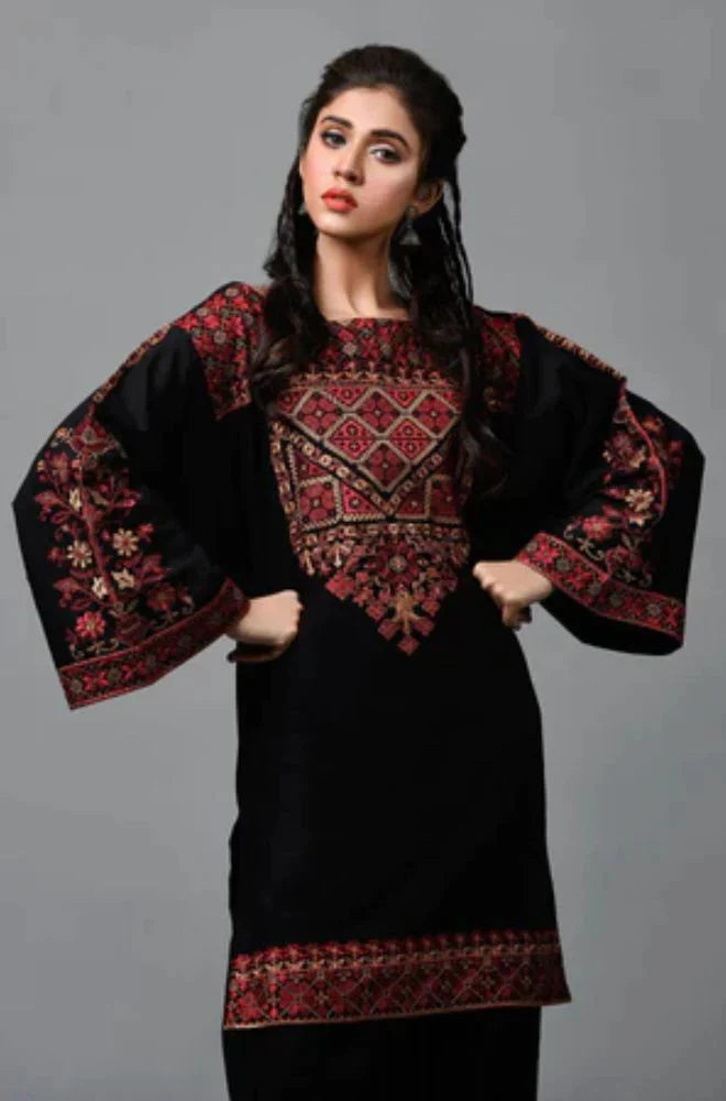 3PCS Linen Embroidered Shirt with Chiffon Embroidered Dupatta Winter Collection ULM-1009
