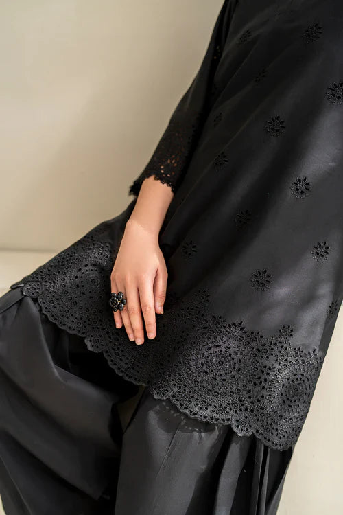 3PCS BAROQUE Dhanak Embroidered With Chiffon Dupatta Winter Collection ULM-152