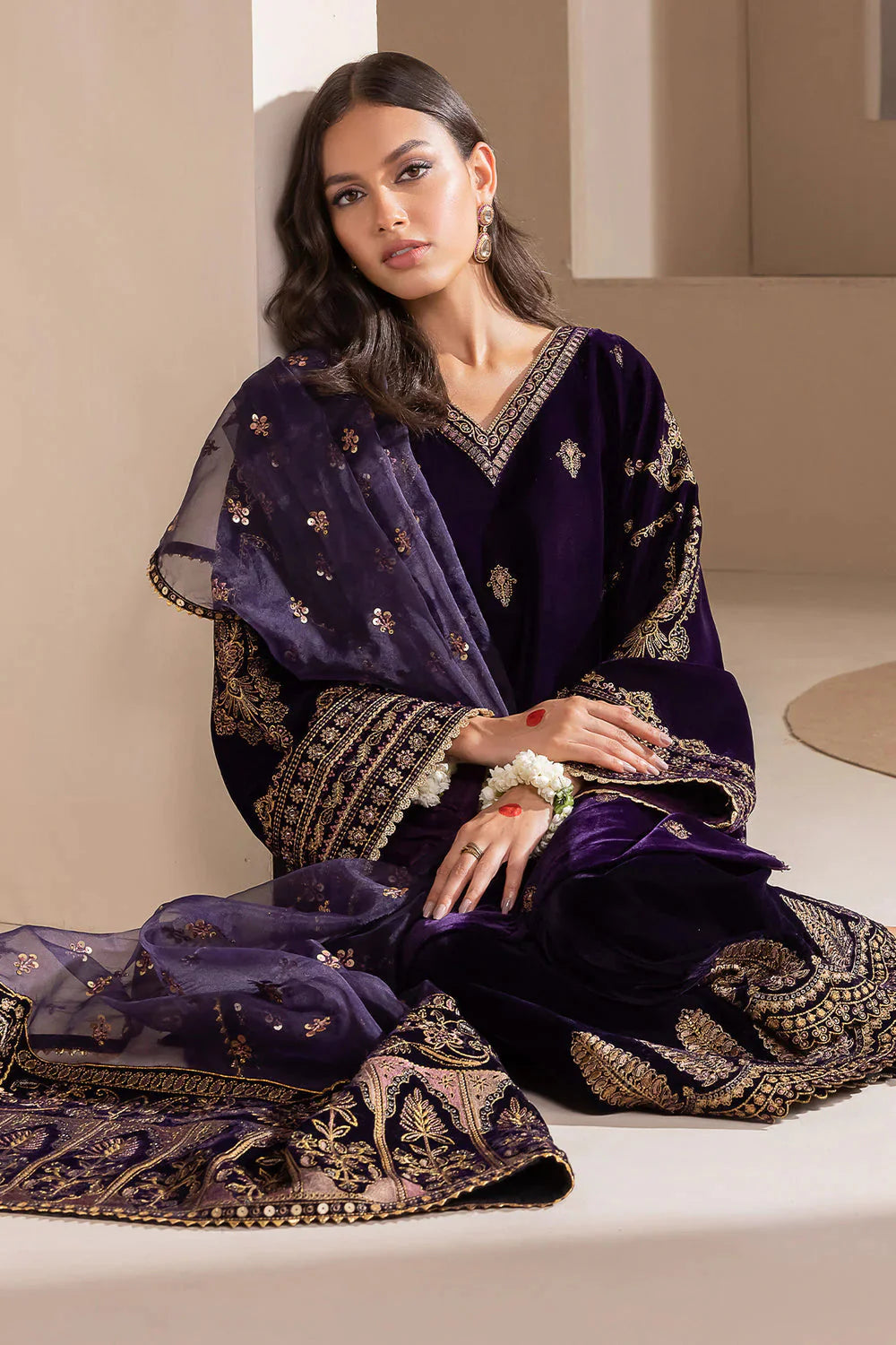 3PCS Velvet-Embroidered with Organza Embroidered Dupatta Winter Collection ULM-953