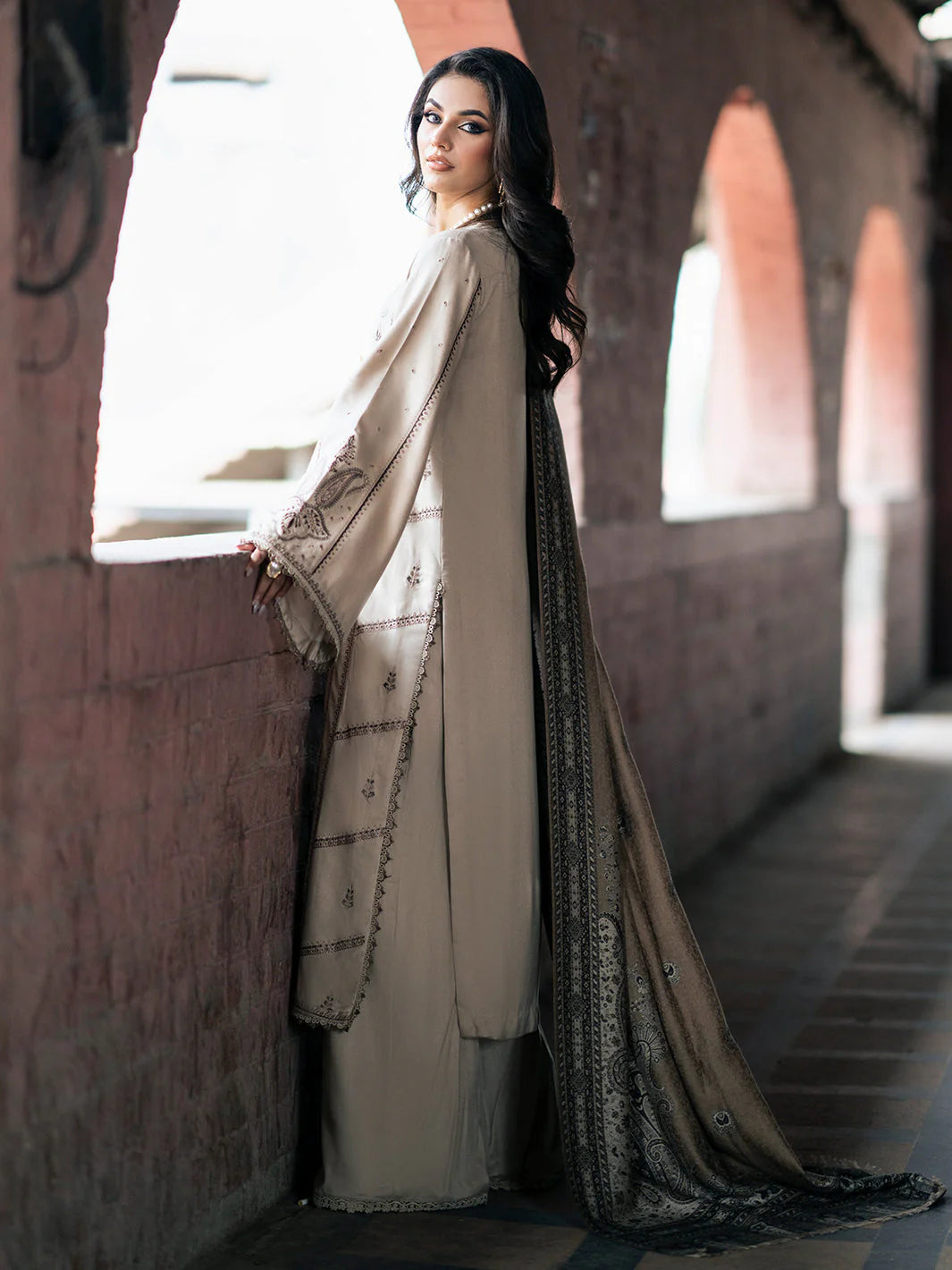 A+ 3PCS IZEL MUSAFIR Dhanak Embroidered Shirt With Digital Printed Shawl Winter Collection BULM-257
