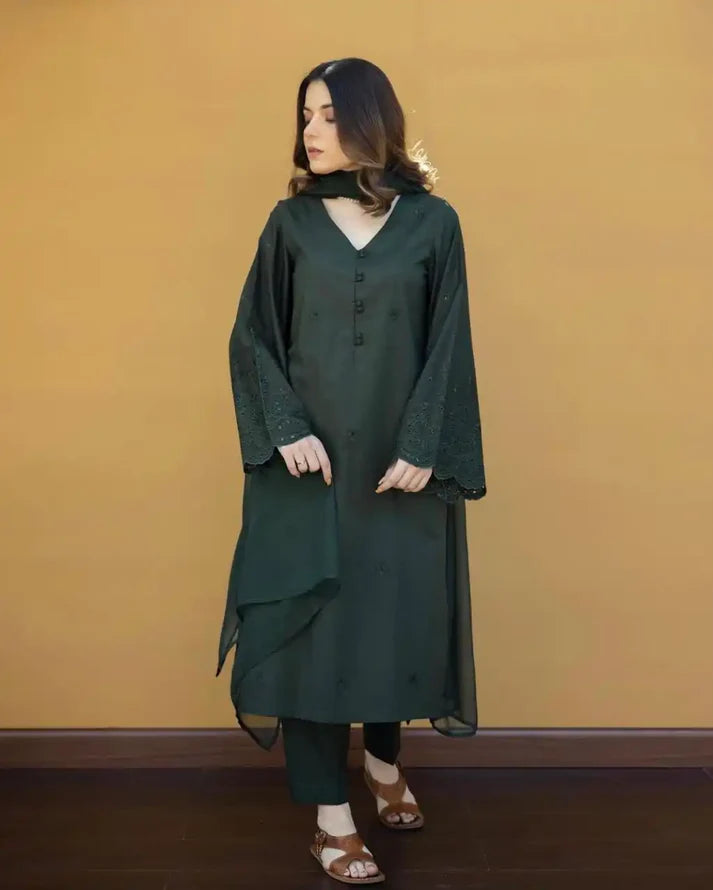 3PCS Dhanak Embroidered Shirt with Chiffon Plain Dyed Dupatta Winter Collection ULM-361