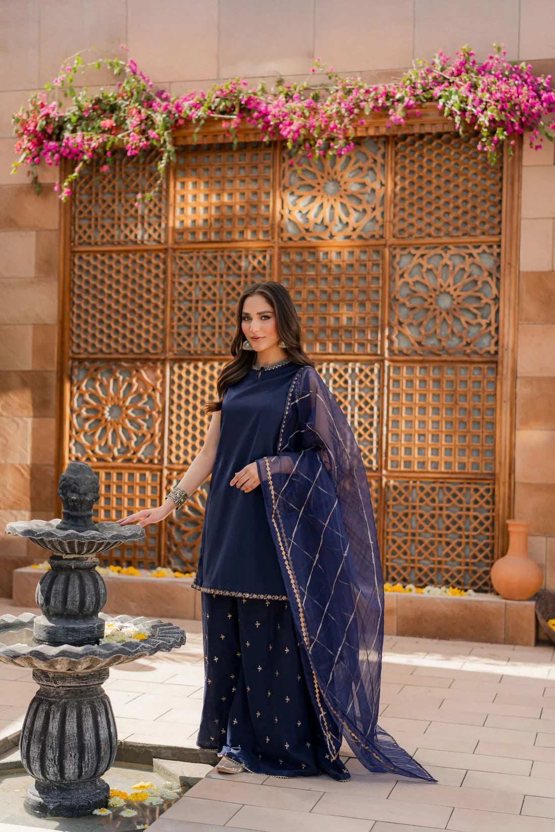 3PCS Dhanak Embroidered Shirt With Organza Embroidered Dupatta Winter Collection ULM-3354