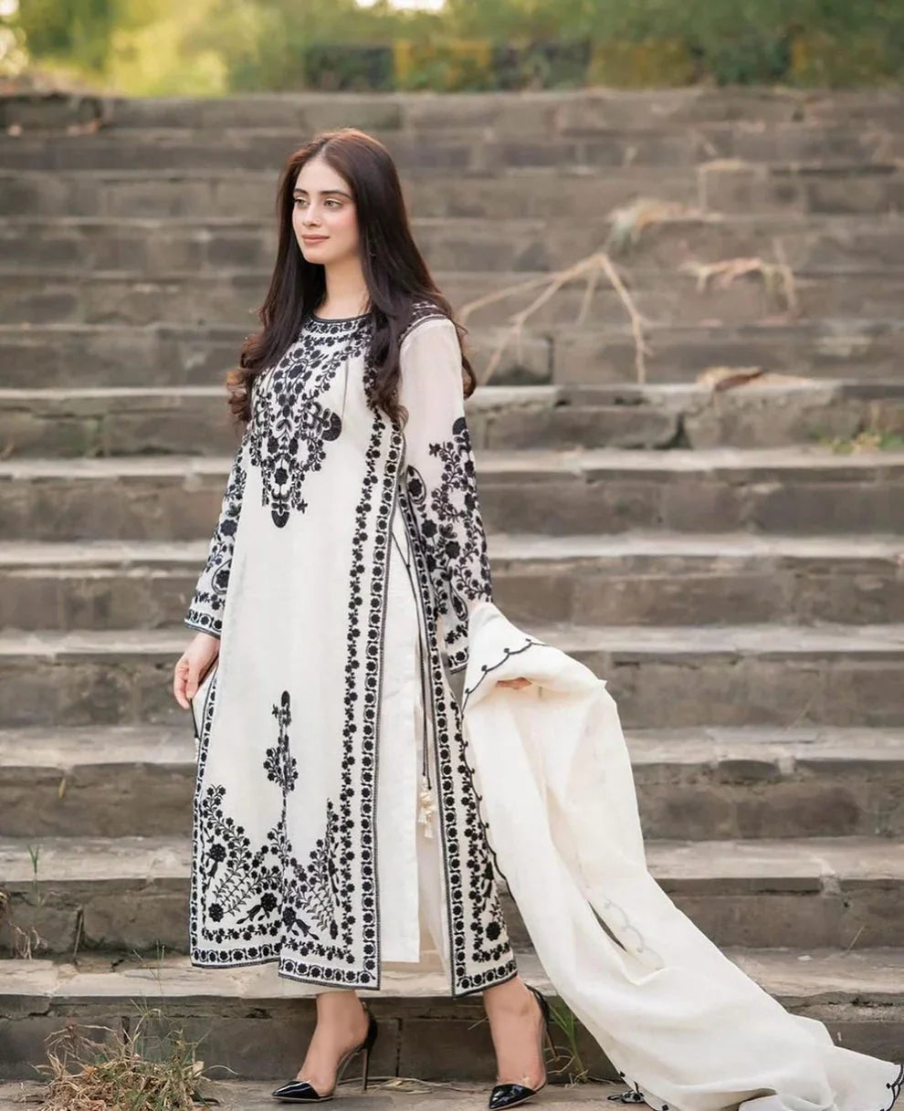 A+ 3PCS Jazmin Dhanak Embroidered With Dhanak Embroidered Shawl Winter Collection ULM-105