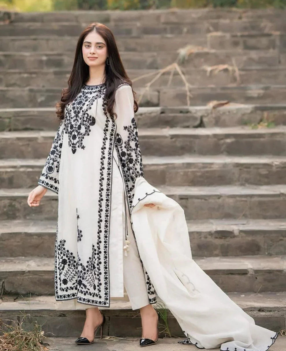 A+ 3PCS Jazmin Dhanak Embroidered With Dhanak Embroidered Shawl Winter Collection ULM-105