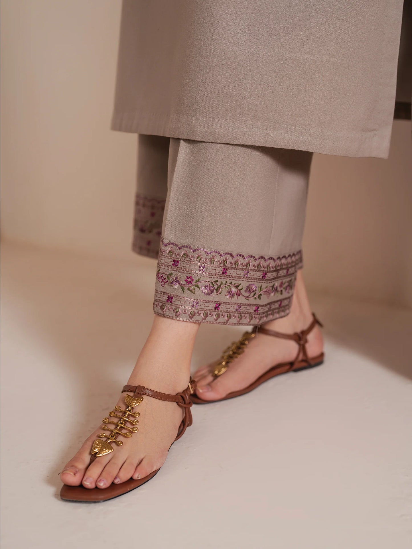 3PCS Sapphire Embroidered Lawn Collection SP-34