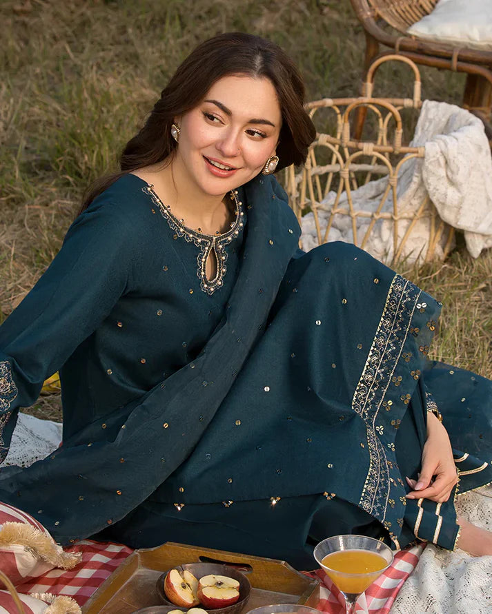 3PCS Dhanak Embroidered Shirt with Organza Embroidered Dupatta Winter Collection ULM- 3392