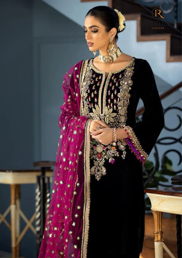 3PCS Velvet Dress With Embroidered Organza Dupatta Velvet Winter Collection 964