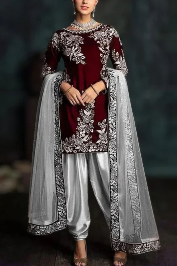3PCS Embroidered Velvet Dress with Organza Dupatta Velvet Winter Collection 301