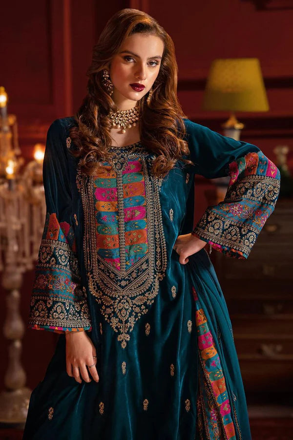 3PCS Embroidered Velvet Dress with Printed Velvet Winter Collection 744
