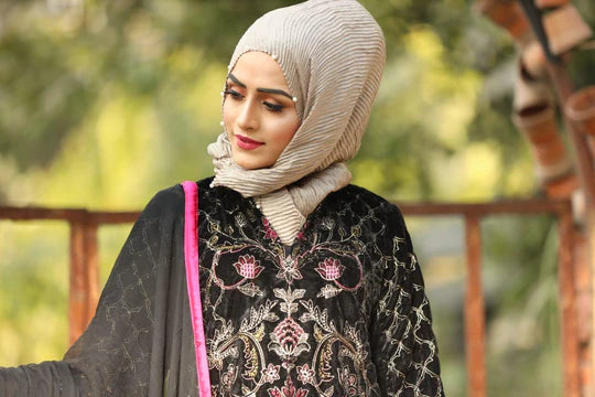 3PCS Embroidered Velvet Winter Collection 7006