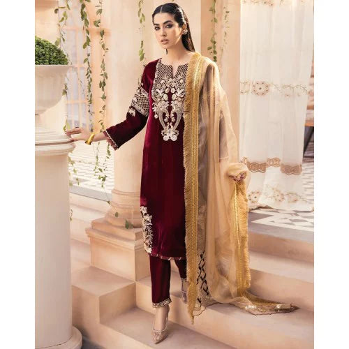 3PCS Embroidered Velvet Dress with Embroidered Organza Velvet Winter Collection 3305