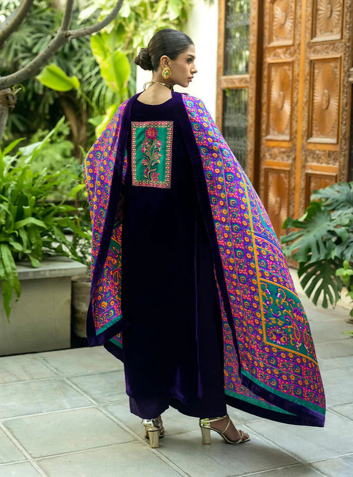 3PCS Embroidered Velvet Dress Velvet Winter Collection 975