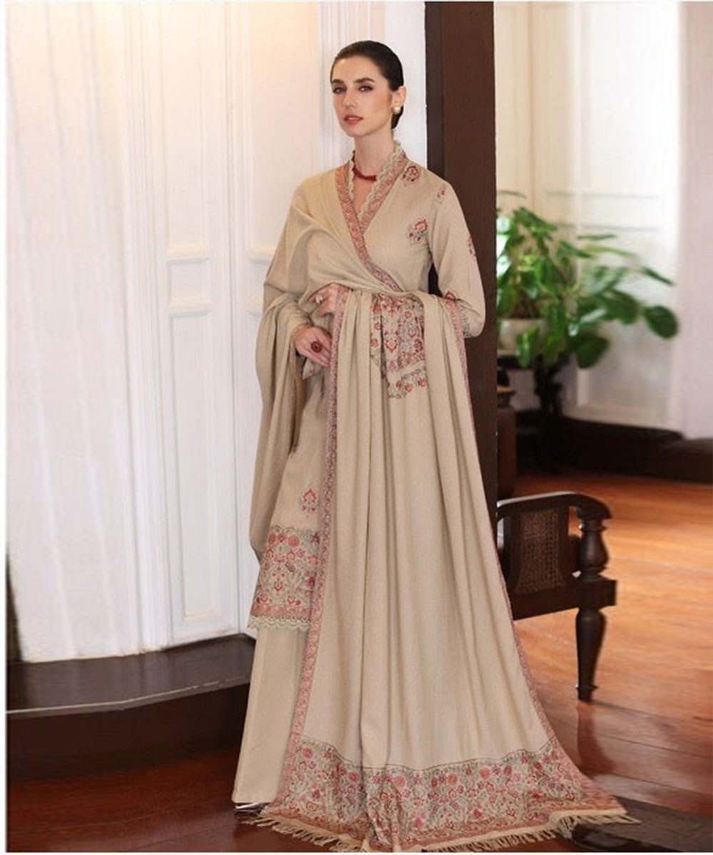3PCS Bareeze Dhanak Embroidered With Dhanak Shawl Embroidered Winter Collection ULM-108