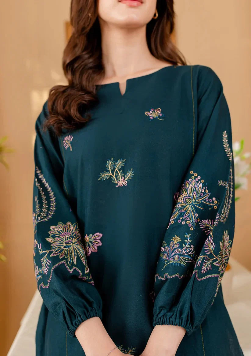 2PCS BATIK Dhanak Embroidered Winter Collection ULM-112