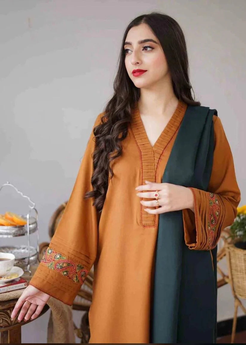 3PCS (musturd Dhanak) Embroidered With Dhanak Duppata LC Winter Collection ULM-889