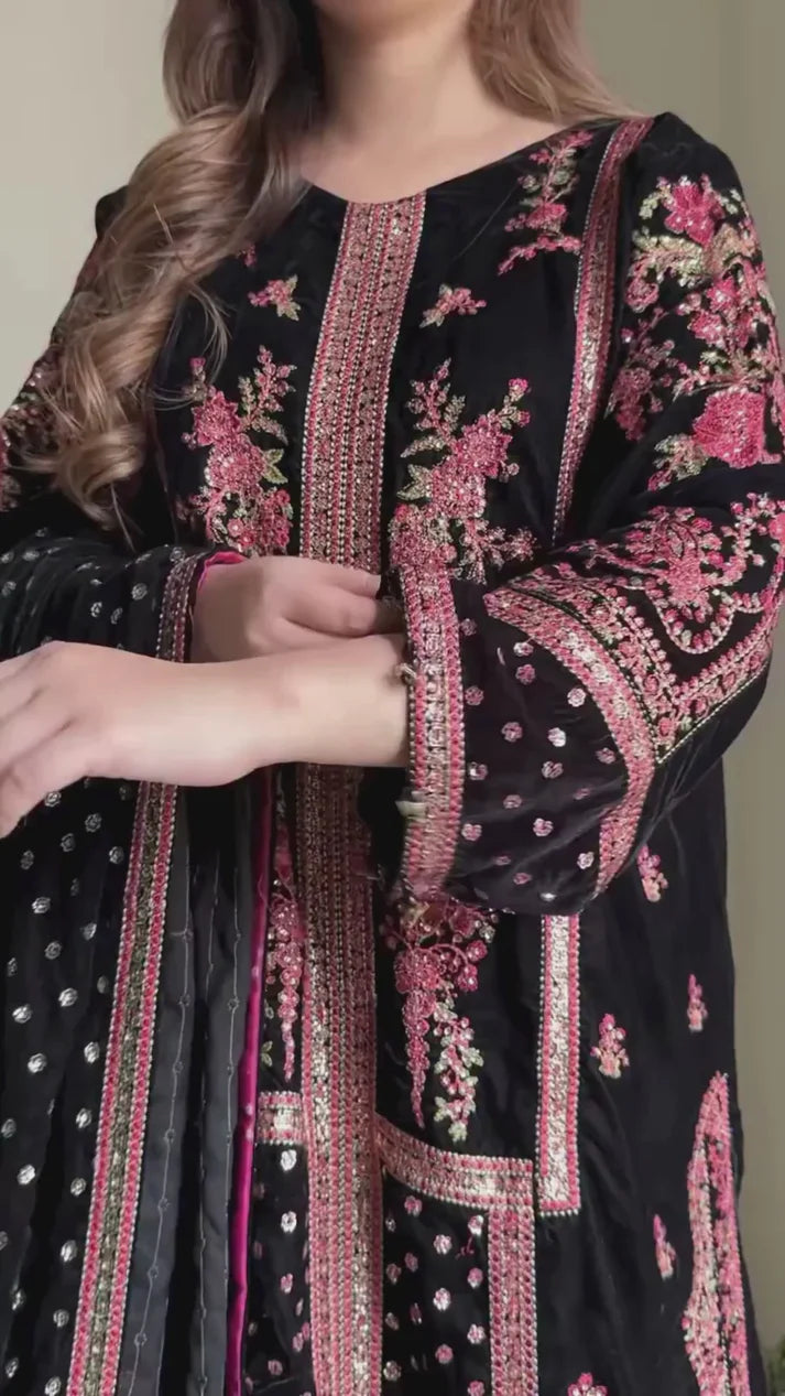 3PCS Embroidered Velvet Dress with Embroidered Dupatta Velvet Winter Collection 7007