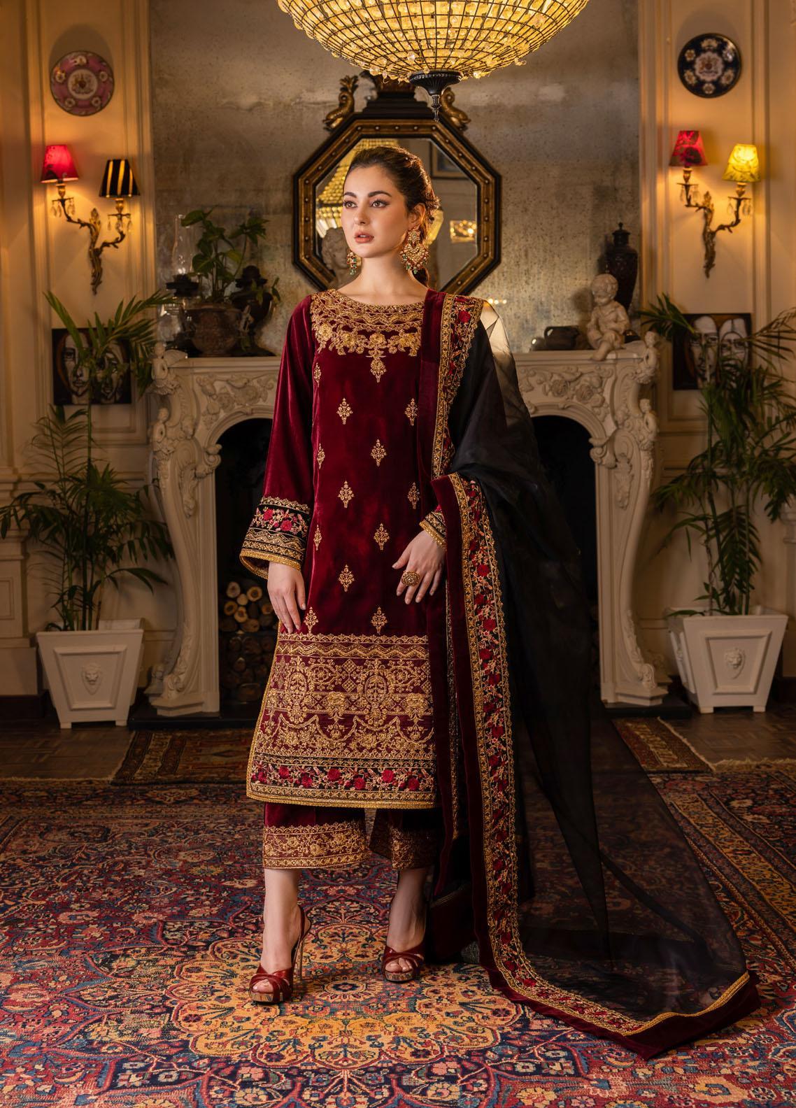 3PCS Velvet Embroidered Shirt With Organza Embroidered Dupatta Velvet Winter Collection 617
