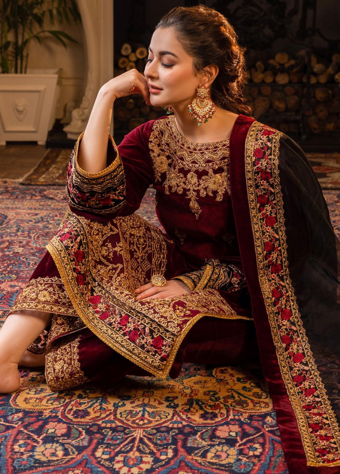 3PCS Velvet Embroidered Shirt With Organza Embroidered Dupatta Velvet Winter Collection 617
