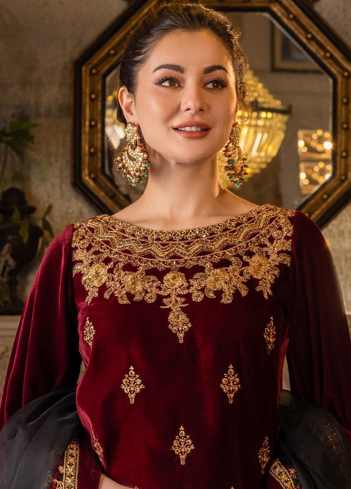 3PCS Velvet Embroidered Shirt With Organza Embroidered Dupatta Velvet Winter Collection 617