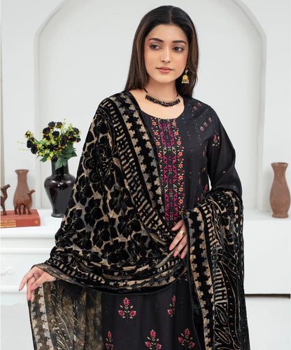3PCS CREATION Dhanak Chikankari Embroidered Shirt With Velvet Plachi Shawl Winter Collection ULM- 2101