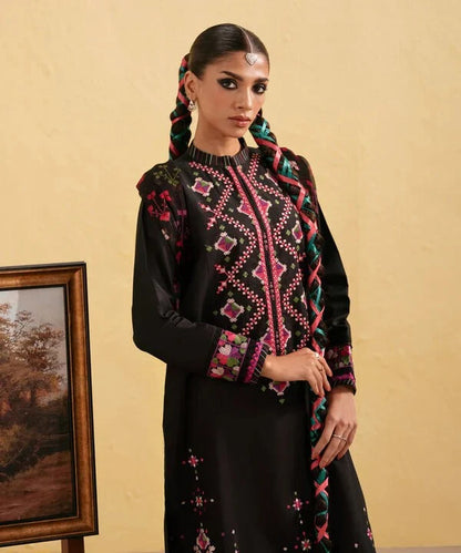A+ 3PCS sapphire Embroidered Dhanak Winter Collection D-69