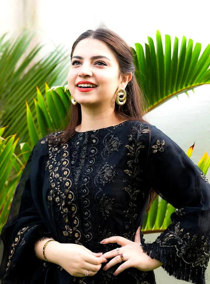 A+ 3PCS Embroidered Shirt with Organza Embroidered Dupatta Lawn Collection BULM- 1020