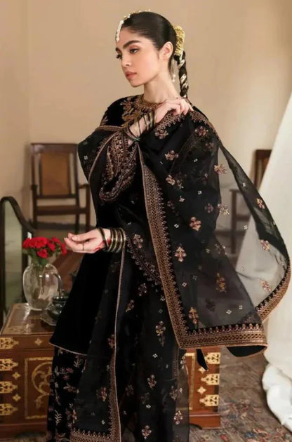 3PCS Embroidered Velvet Dress With Organza embroidered Dupatta Velvet Collection BULM- D-107