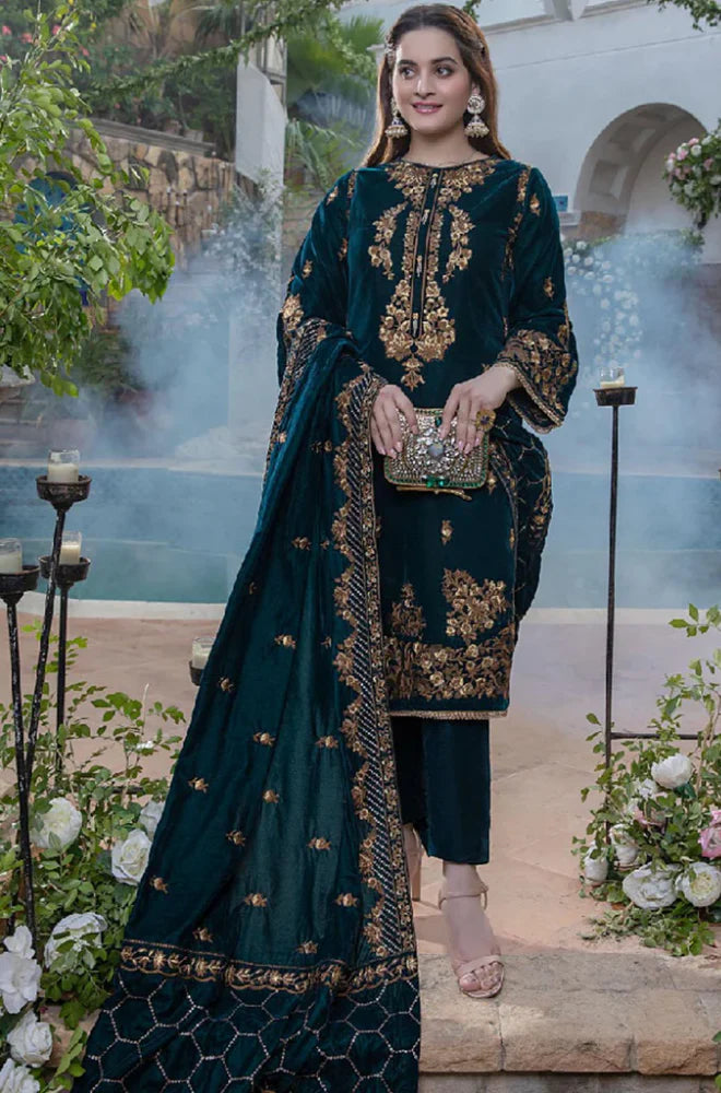 3PCS AZURE VELVET EMBROIDERED WITH VELVET EMBROIDERED DUPATTA LC Winter Collection BULM-950