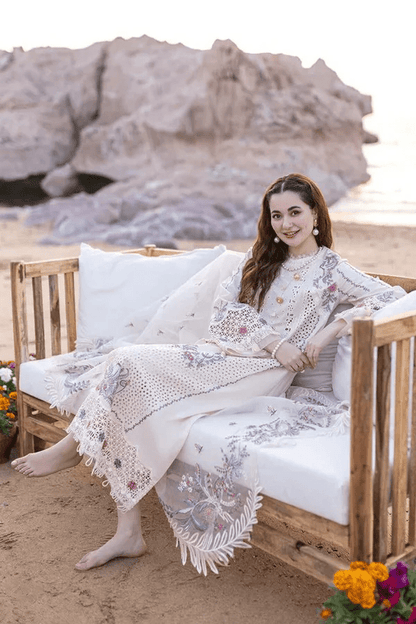 3PC Lawn Embroidered Shirt With Organza Embroidered Dupatta - 1050 - Sapphire Studios