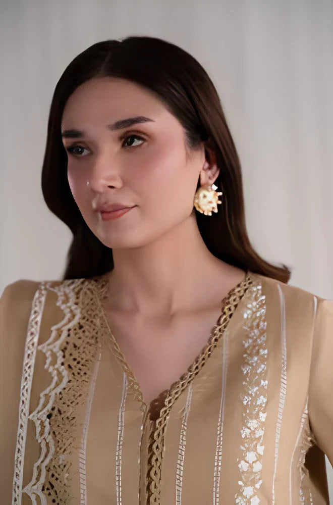 3pc Embroidered lawn sapphire SP-138 Skin