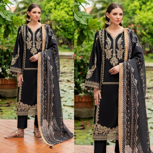 3PCS baroque Embroidered Dhanak Winter Collection D-144