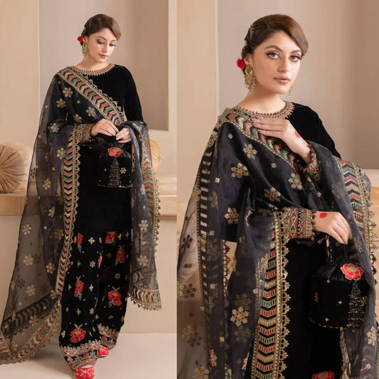 3PCS Embroidered Velvet Dress With Organza embroidered Dopata Velvet Winter Collection 978