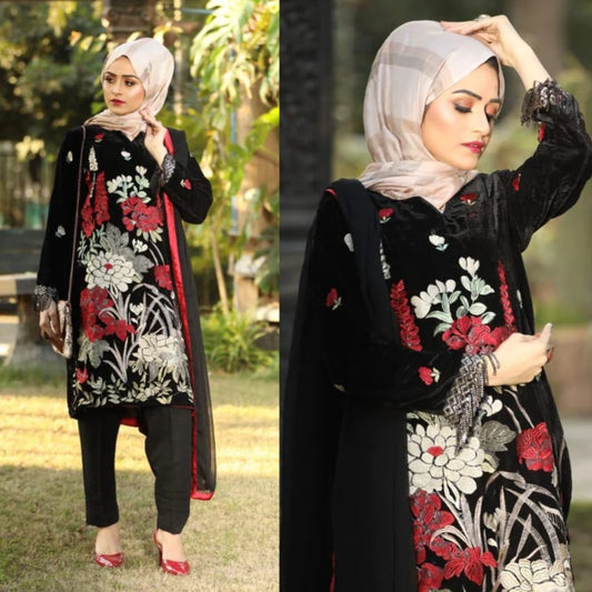 3PCS Embroidered Velvet Winter Collection 7004