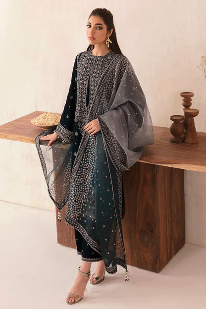 3PCS Velvet Embroidered Dress With Embroidered Organza Dupatta Velvet Winter Collection 962