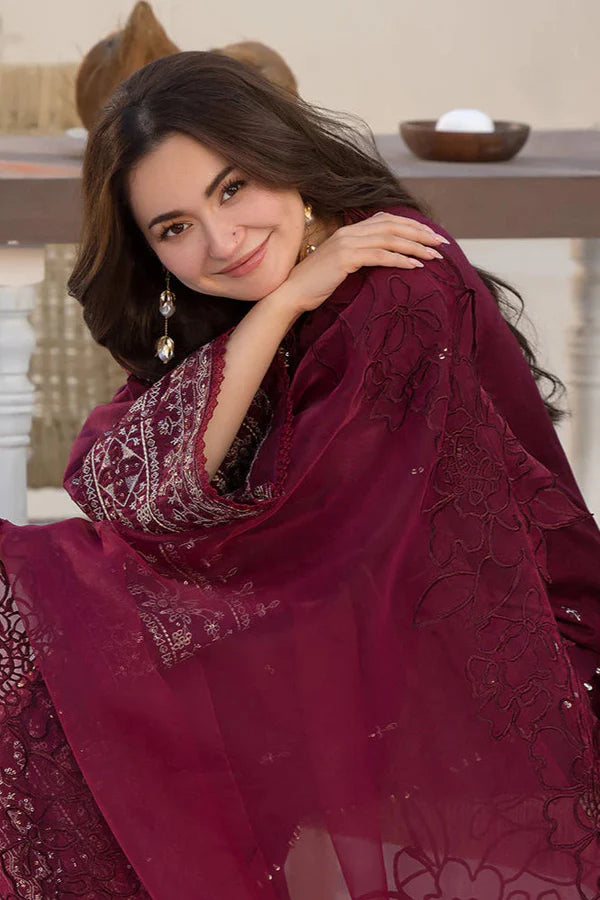 3PCS- Embroidered Velvet Dress with Embroidered Organza Dupatta Velvet Winter Collection 312