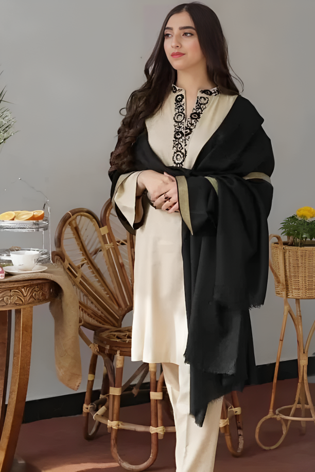 A+ 3PCS Dhanak Embroidered Winter Collection ULM-612