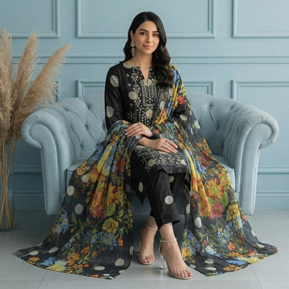 3PC Digital Printed Lawn Collection With Embroided Neck Line And Daman NSC-1062